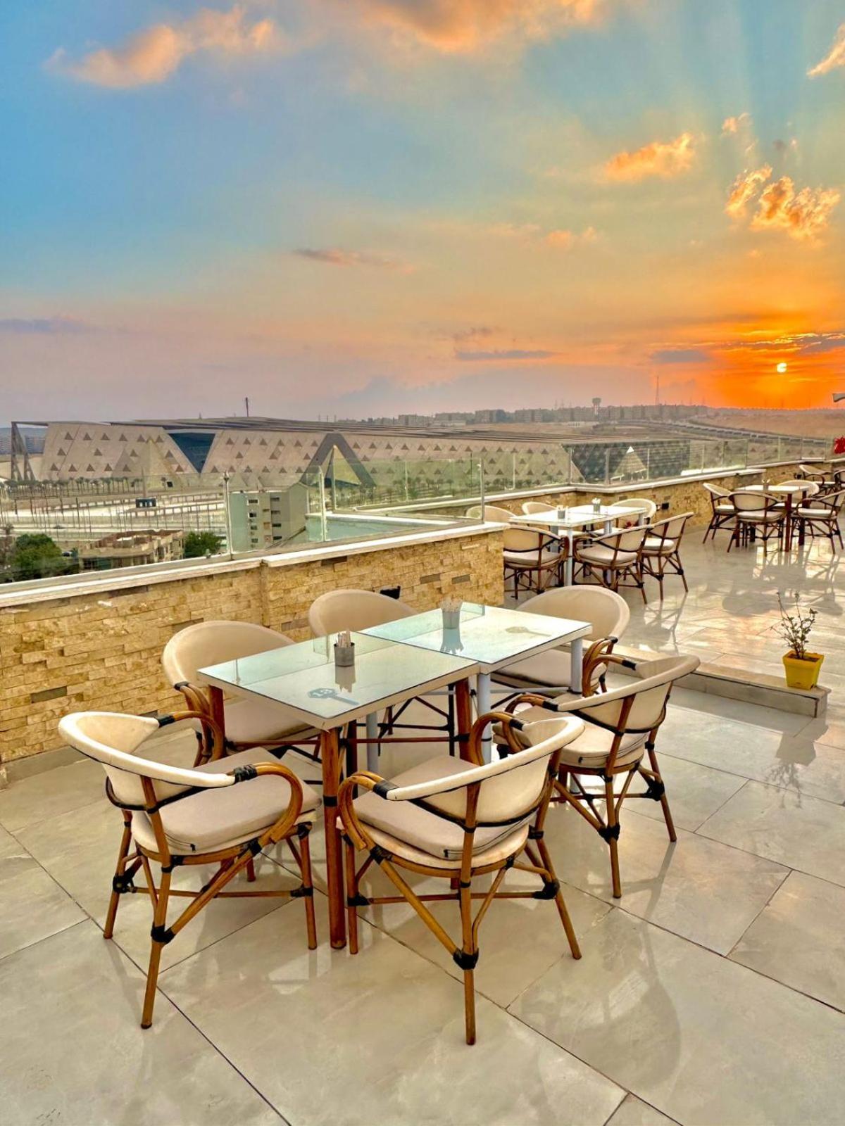 Grand Museum & Pyramids View Hotel Kafr Ghatati Luaran gambar